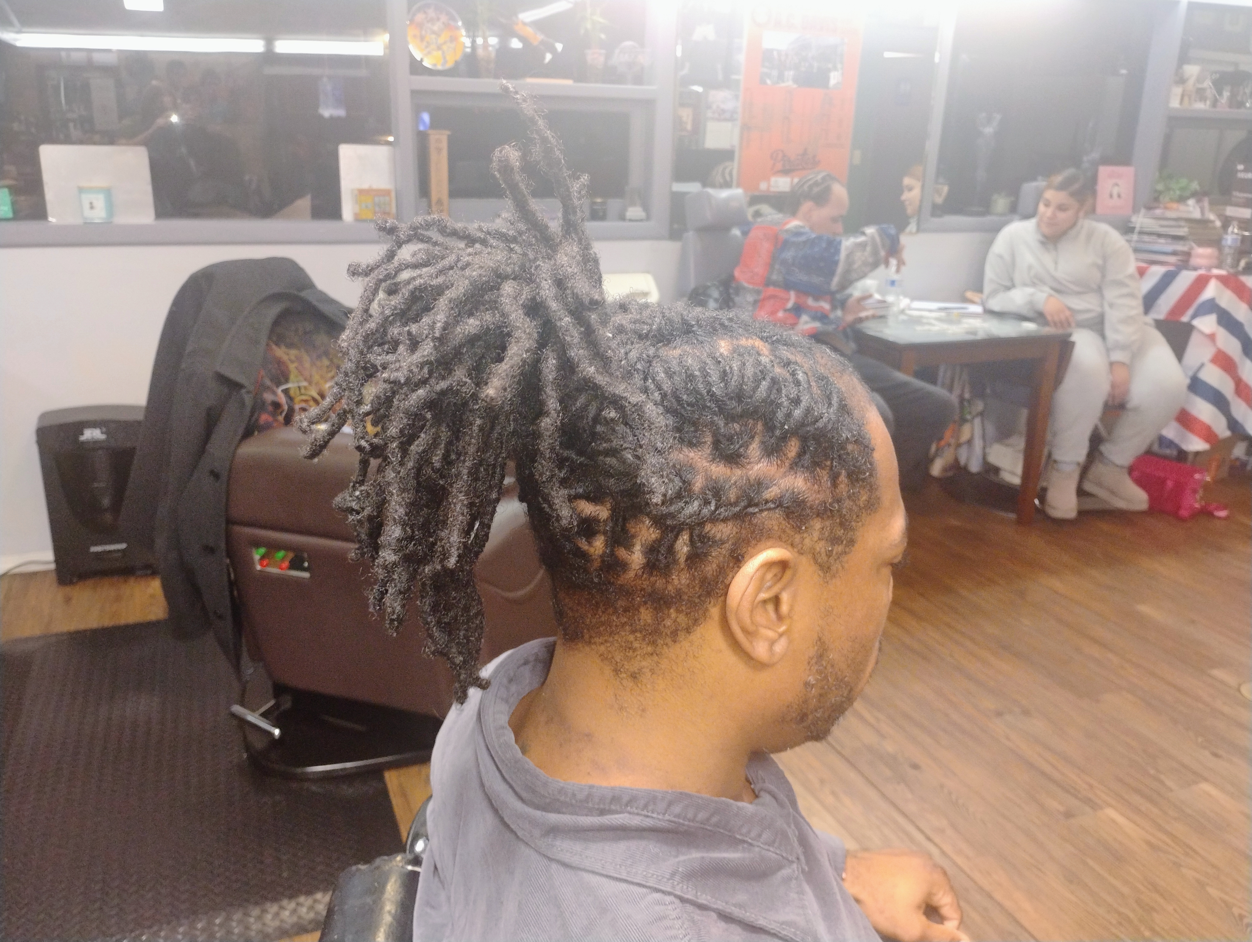 RETWIST & DESIGN
